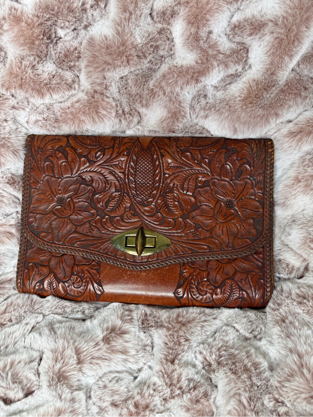 Embossed Floral Leather Clutch Wallet - Brown